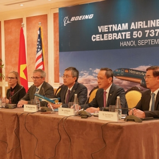 Vietnam Airlines ký thỏa thuận 10 tỷ USD mua 50 tàu bay Boeing